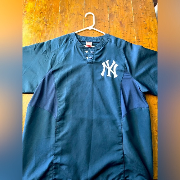 Nike Other - Yankees Windbreaker